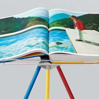Hockney_A-Bigger-Book_Taschen_book-open-on-Marc-Newson-stand Hockney_A-Bigger-Book_Taschen_book-open-on-Marc-Newson-stand